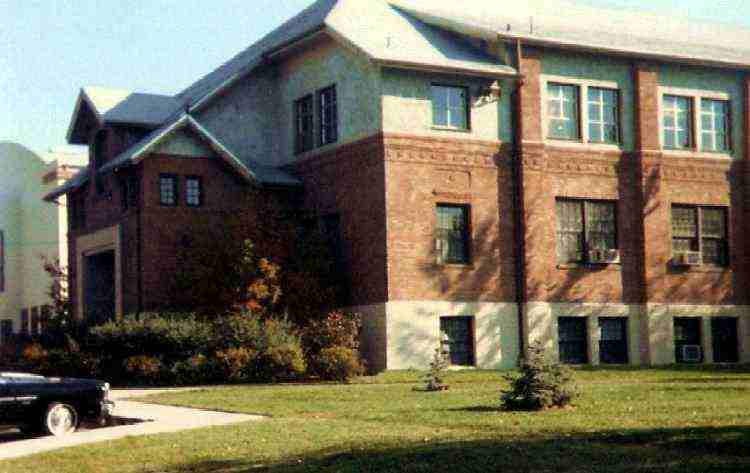 Photo by and courtesy of Dave Schelly - Taken in 1992