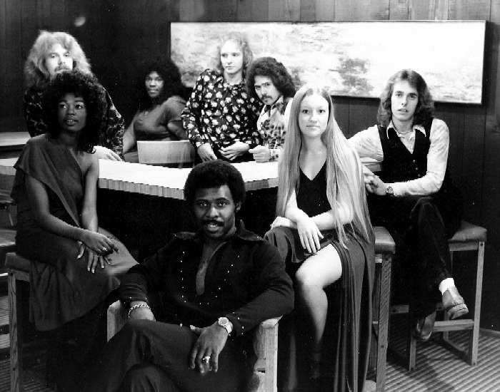 Willie Devonne & Sunrise - Courtesy of Bill Browning