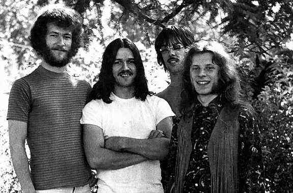 Kickin' Bear - North Seattle, WA.  Photo Courtesy of Larry Gadler