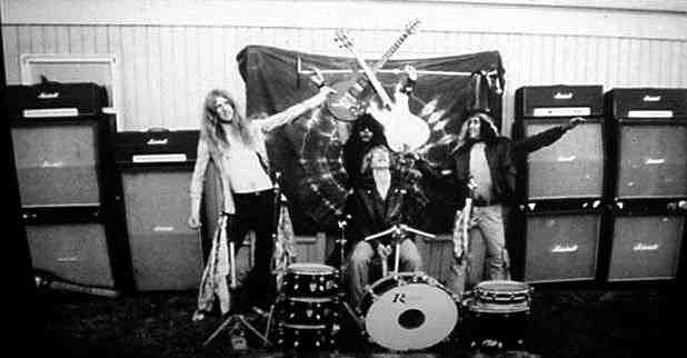 Mondo Bando - Image courtesy of Mark Maye
