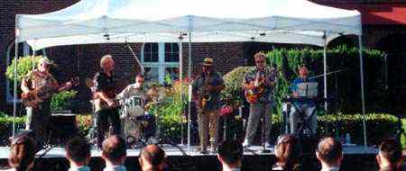 Bruce Robertson and the Reverbs - Image shamelessly swiped from the Reverbs Website