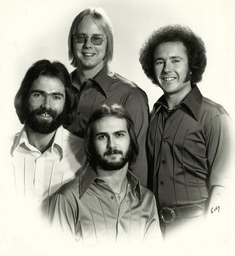 Tennis Shoe Review - Courtesy of Richard Evans