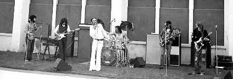 Sugar Cane Live at Victoria High School- Photo by and Courtesy of Ken Thomas
